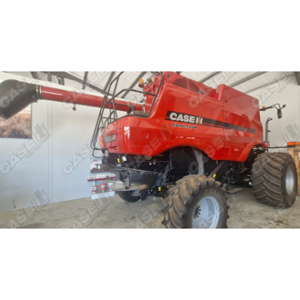 CASE IH 7140 COMBINE WITH HILCO KIT