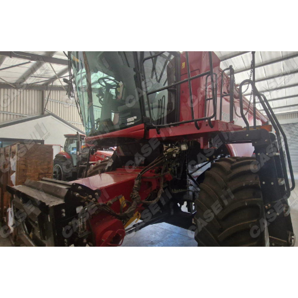 CASE IH 7140 COMBINE WITH HILCO KIT