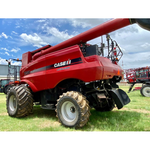 CASE IH 7230