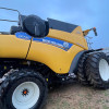 New Holland CR7.90