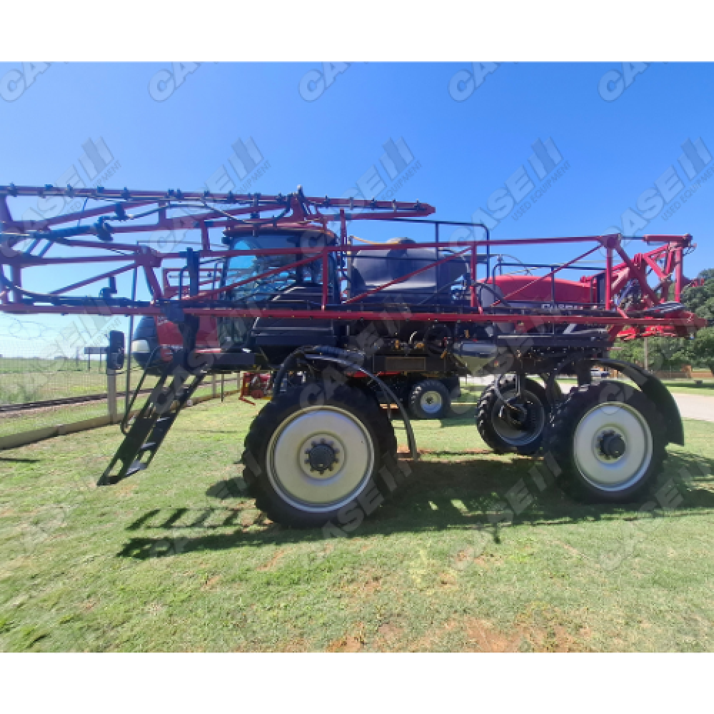 Case IH Patriot 250 Self-Propelled Sprayer