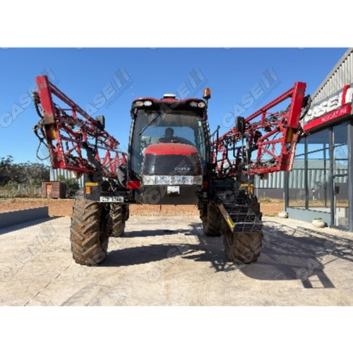 CASE IH PATRIOT 3230