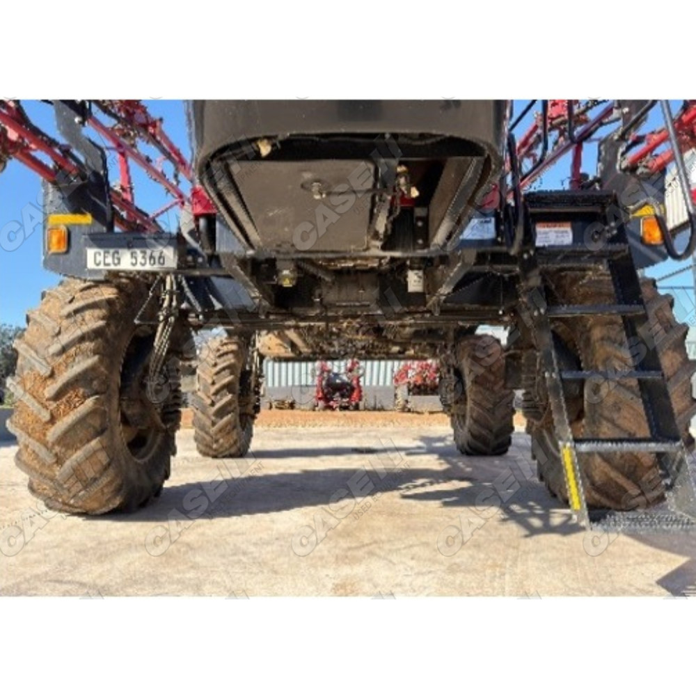 CASE IH PATRIOT 3230