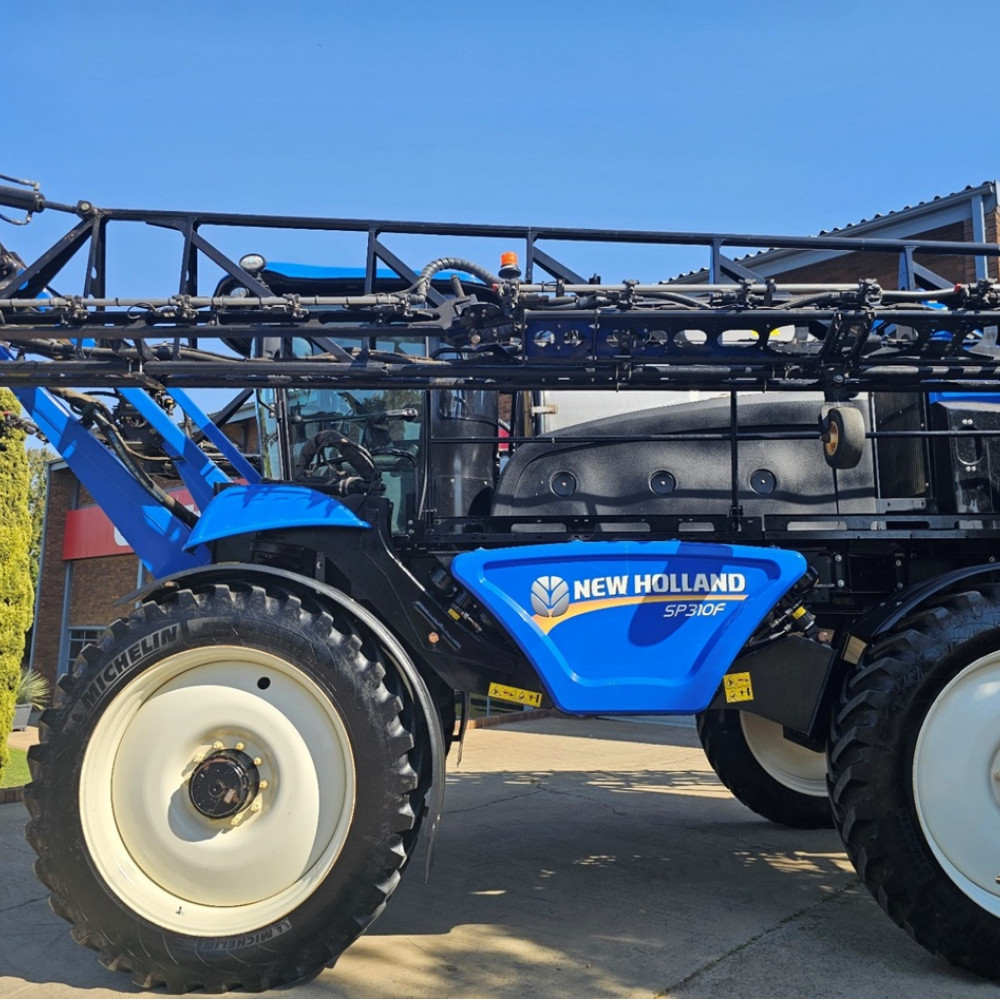 New Holland Gaurdian SP 310