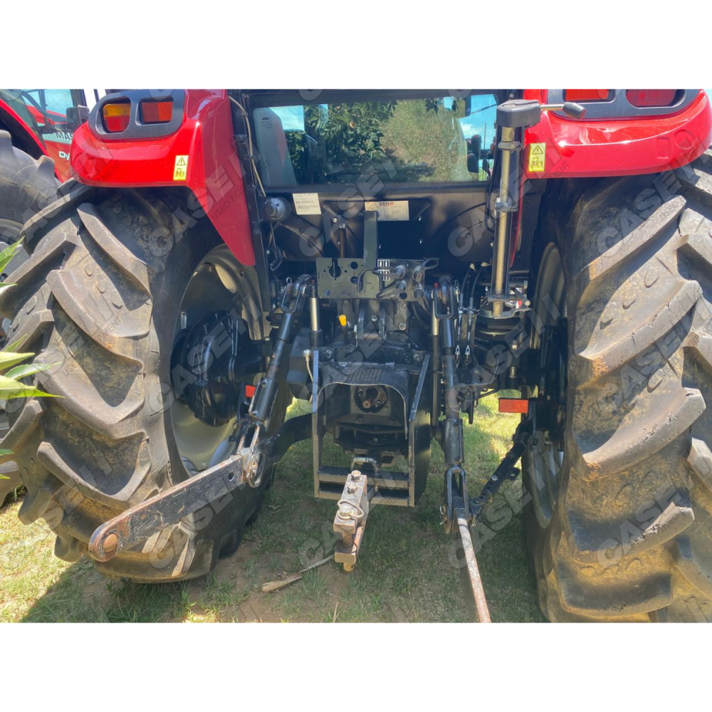 CASE IH FARMALL JX 110 CAB WITH LOADER