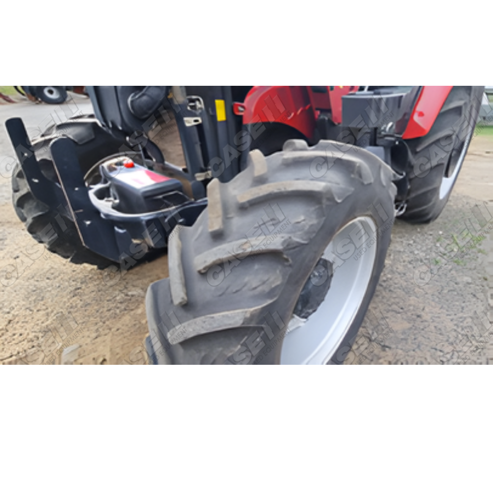 CASE IH FARMALL JX 110 CAB WITH LOADER
