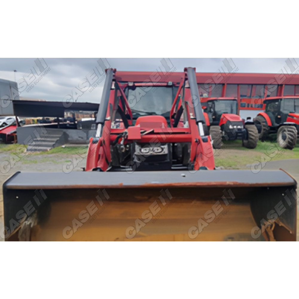 CASE IH FARMALL JX 110 CAB WITH LOADER