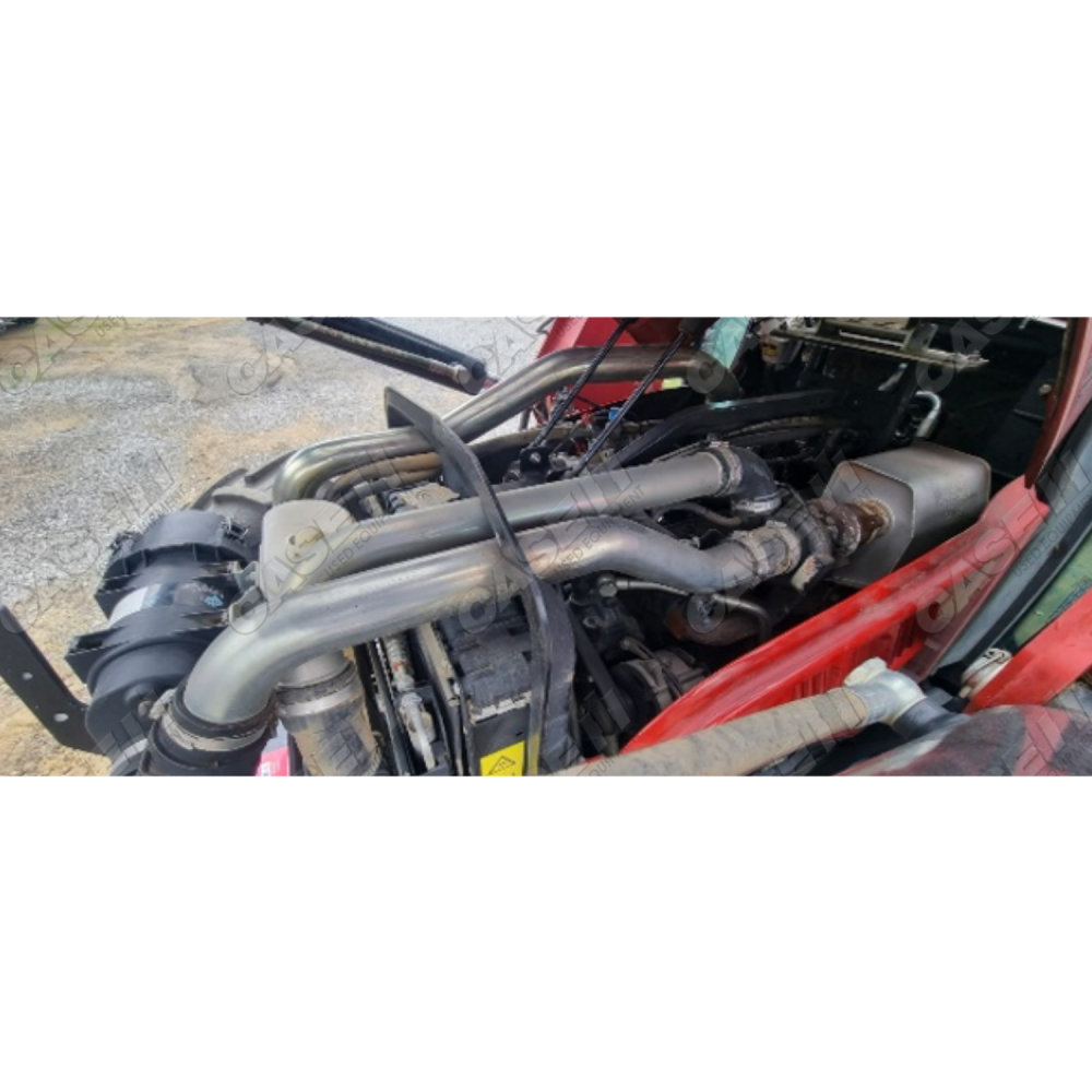 CASE IH FARMALL JX 110 CAB WITH LOADER