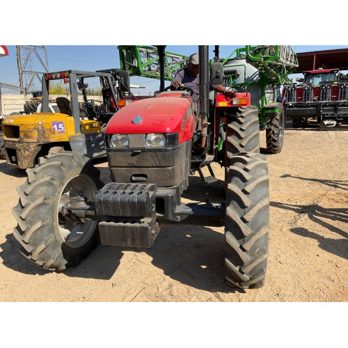 CASE IH JXT 75 4WD