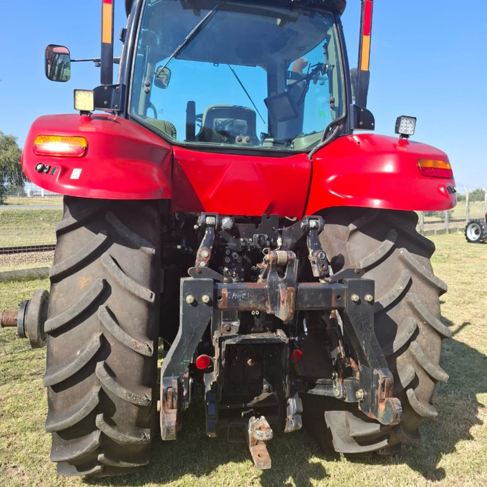 CASE IH Magnum 225