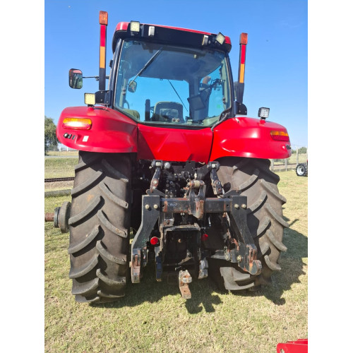 CASE IH Magnum 225